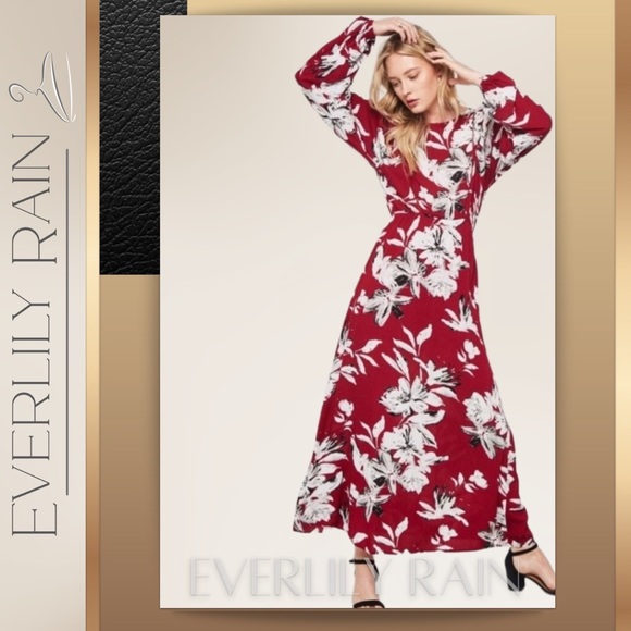 Gorgeous Red Floral Maxi Dress - Picture 8 of 11